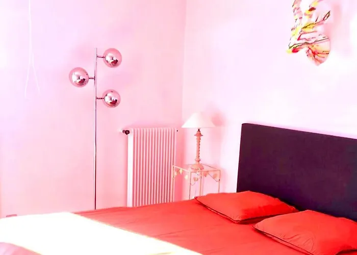 Apartment Spacieux A 10 Minutes De La Plage, Vue Menton